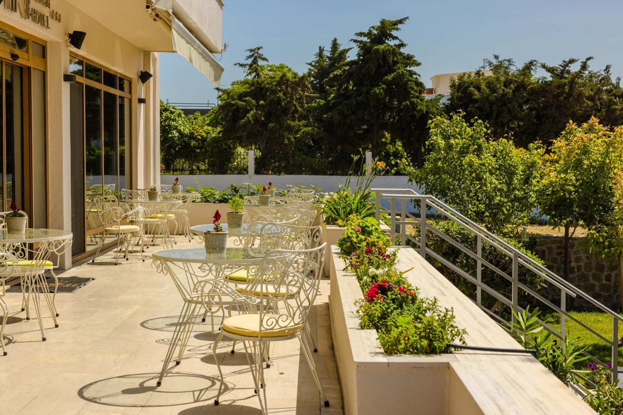 Niki Beach Hotel Kamariotissa Exterior foto